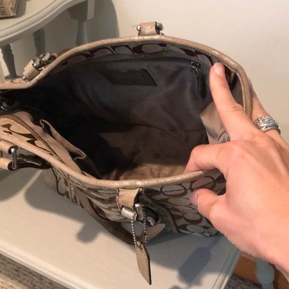 Coach Purse - Picture 3 of 4